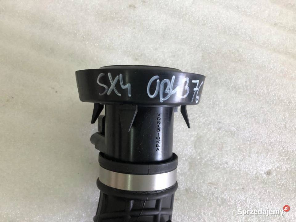 PRZEWÓD RURA POWIETRZA 1388154LA0 SUZUKI SX4 16B