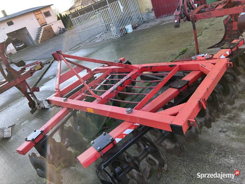 Ciągnik rolniczypług talerzówka Kwiatkowice-Kolonia