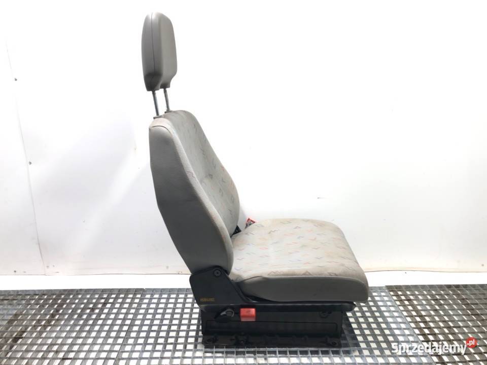 FOTEL PRAWY PRZÓD VW LT 28 35 Bus 9606 SIEDZENIE