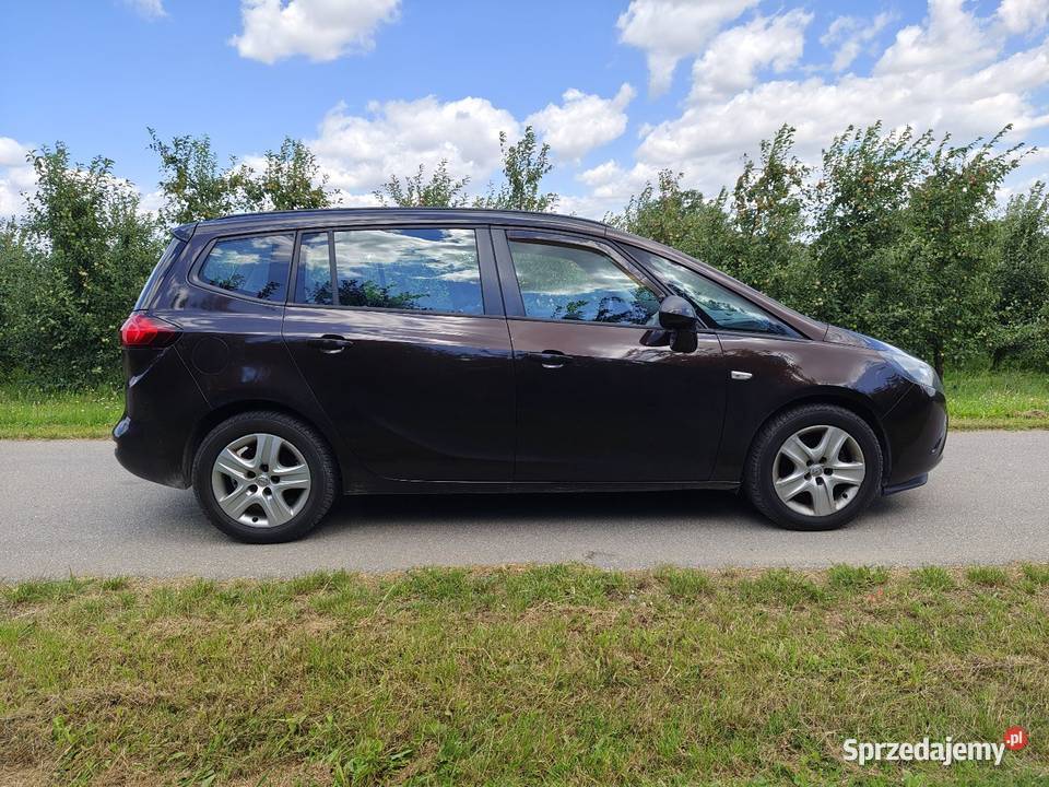 Opel Zafira C 20 CDTI 2013r 5 osób Bogate 130KM Zafira świętokrzyskie Bogoria