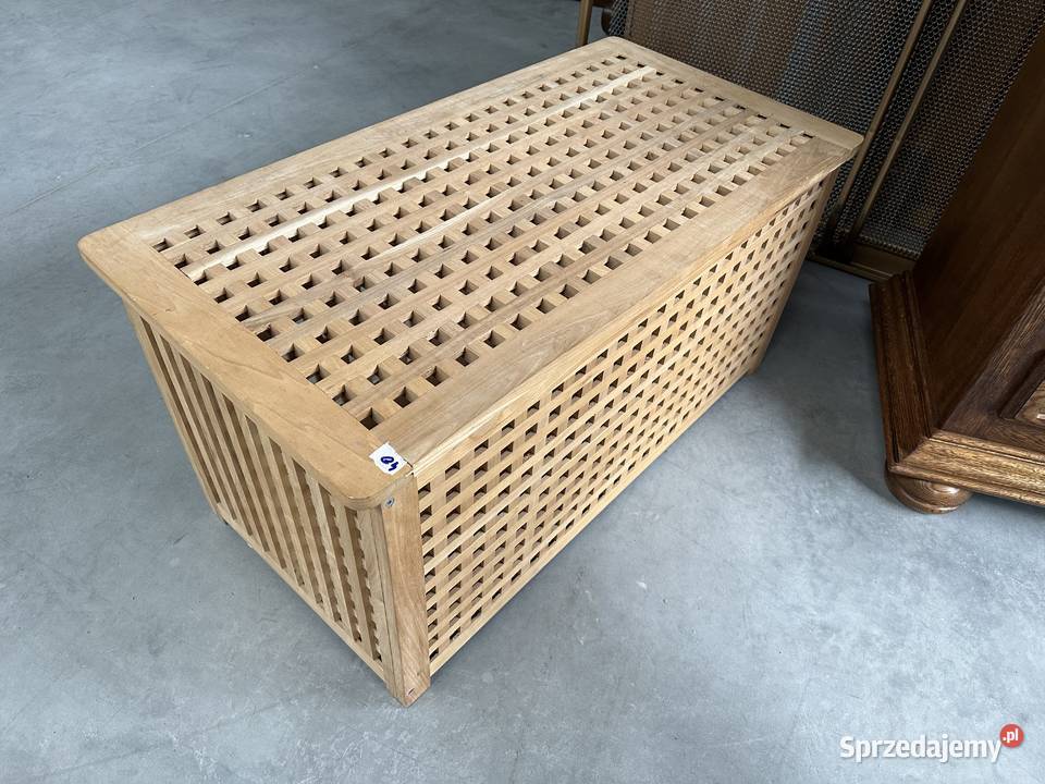 Drewniana skrzynia stolik Sławoszewek