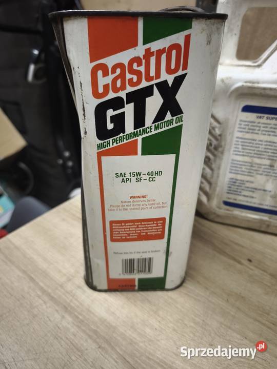 Puszka Castrol GTX 15W40 kolekcja vintage PRL Kraków