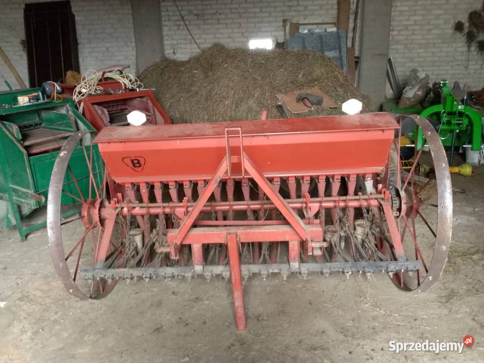 siewnik zbożowy konny Mońki