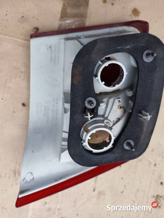 Lampa lewy tył Saab 93 cabrio w klapę