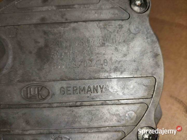 Pompa podciśnieniowa BMW E60 E61 545i E63 E64 Poręba sprzedam