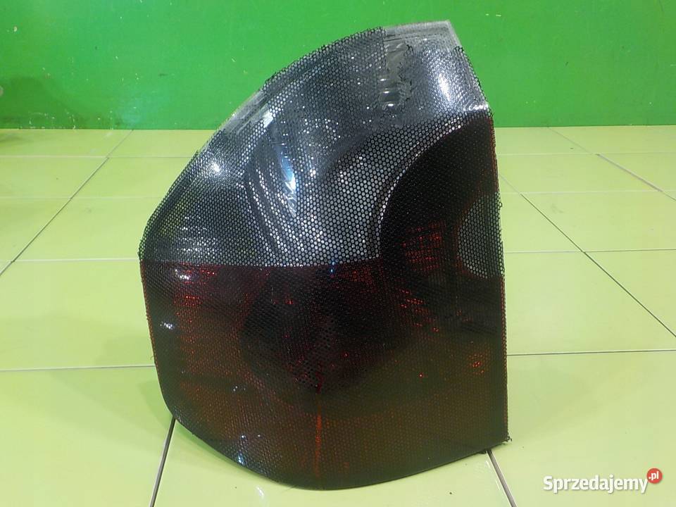 BMW X3 E83 30 B 04r 5D lampa lewa tyl Motoryzacja Suków sprzedam