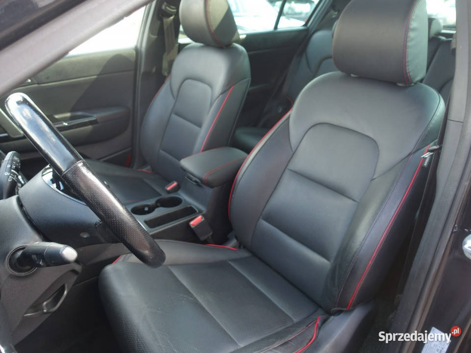 Kia Sportage 16TGDI Navi Skóra Panorama Czarny elektryczne lusterka sprzedam