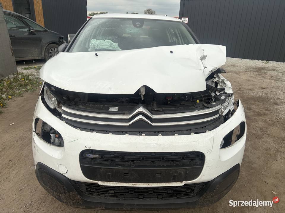 Citroen c3 2017 12 benzyna Rok produkcji 2017 Poznań