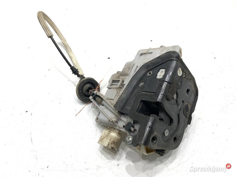 ZAMEK DRZWI PRAWY PRZÓD AUDI A6 C6 SedanLimuzyna