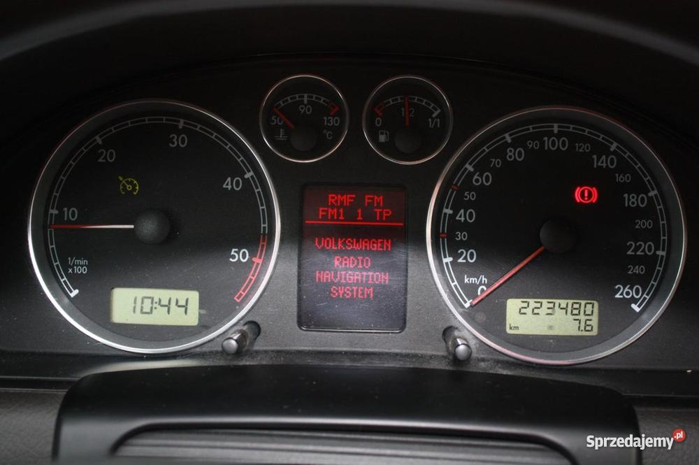 Volkswagen Passat Kombi 19 TDI B5FL prod XI 2002 manualna Rumia