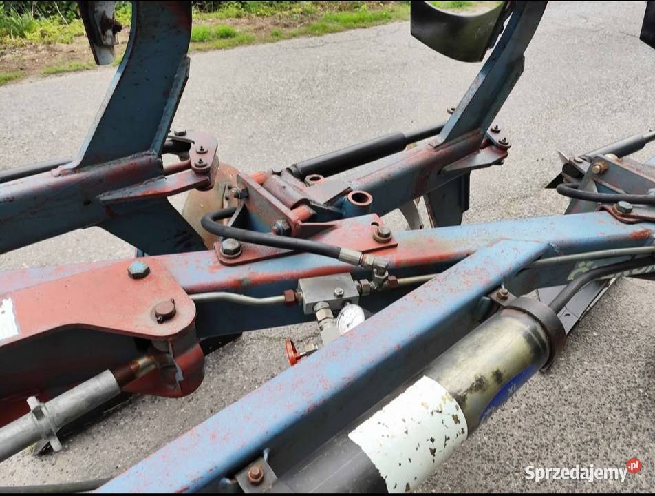 Sprzedam pług overum 3 skibowy w stanie łódzkie Żychlin