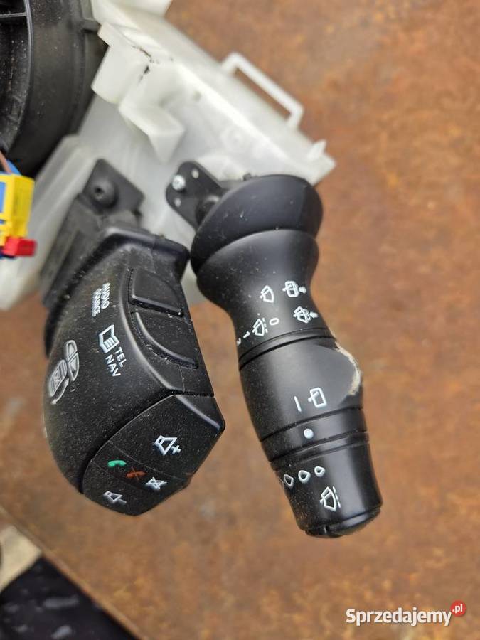 Przełącznik zespolony Renault Megane 3 Łagów