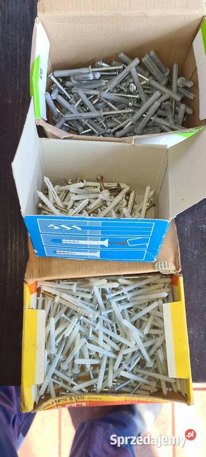 Kołki szybkiego montażu róże Wiśniowa