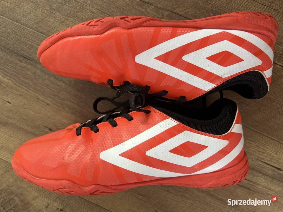 Buty halówki Umbro 385 buty do piłki nożnej Wyszków