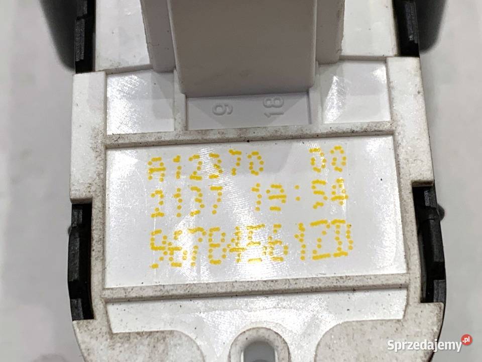 PRZEŁĄCZNIK SZYB OPEL VIVARO C 96784561ZD Bus podkarpackie sprzedam