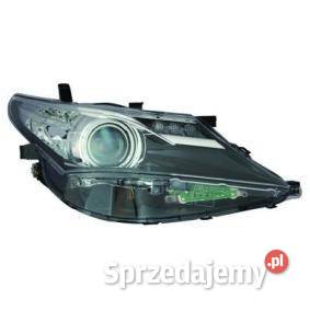 TOYOTA Auris Reflektor lampa prawy przod osobowe Pozostałe Kąty Wrocławskie