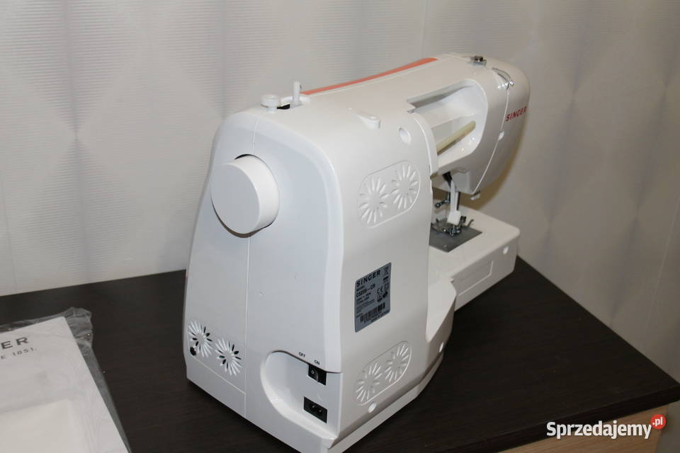 NOWA Maszyna Komputerowa SINGER C5205 24 Pozostałe Maszewo