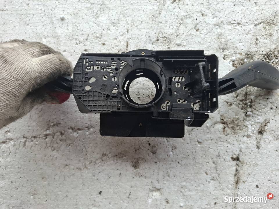 Przełącznik Zespolony Pająk Volkswagen Polo 9N lubelskie Wisznice