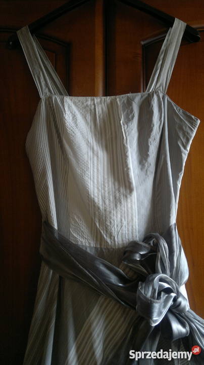 Sukienka Studniówka Wesele szafy