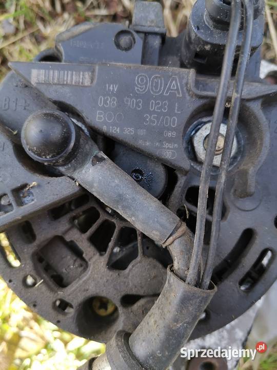Alternator VW Golf IV 19 tdi układ elektryczny silnika