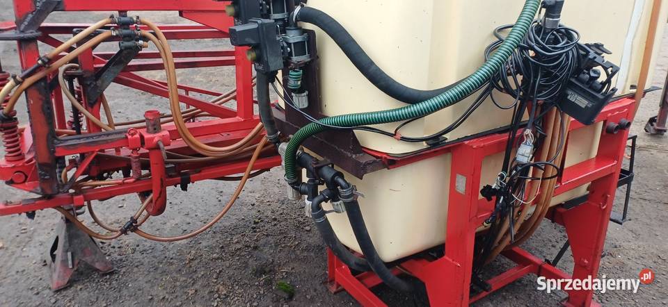 Opryskiwacz pilmet 1000l Słomniki sprzedam