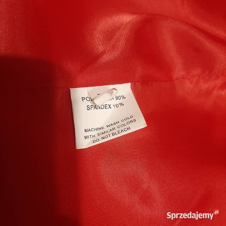 Nowe czerwone jesienne futerkolekkie i ciepłena Warszawa