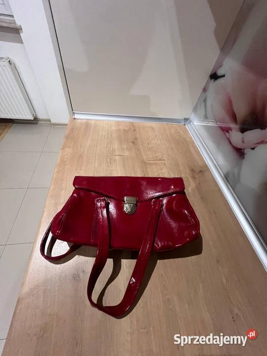 Stylowa czerwona torebka kopertówka Gino Rossi pomorskie sprzedam