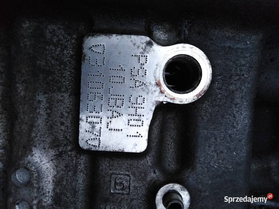 Blok silnika16 HDI TDCI Peugeot Citroen Ford
