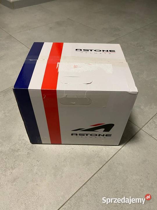 Kask retro Astone nowy rozmiar 5556 Kępno