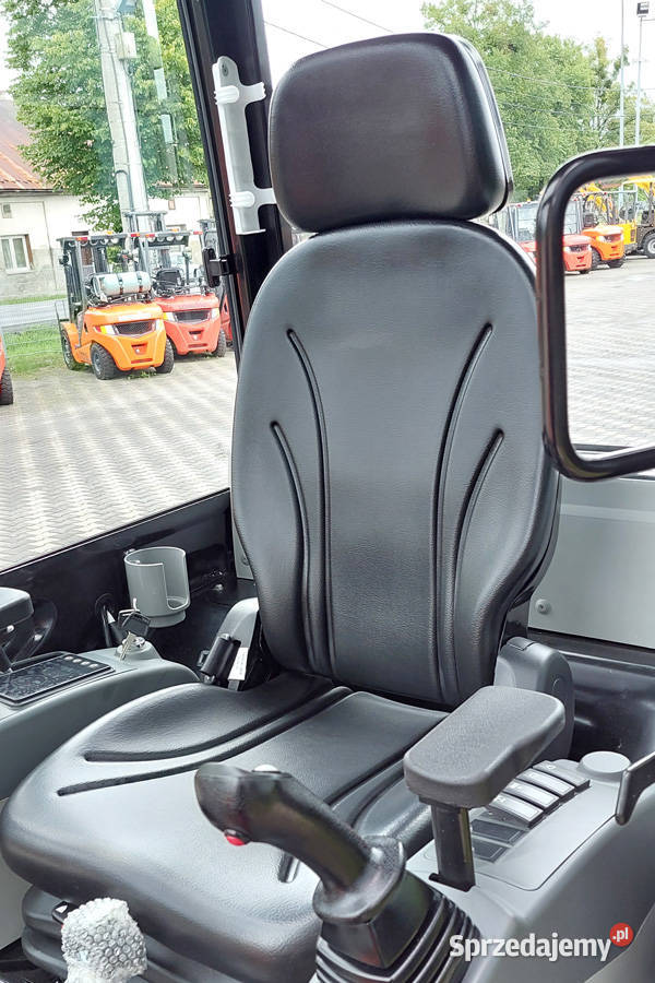Minikoparka gąsienicowa Lonking CDM 6020 1940 nie Koparki małopolskie Kęty