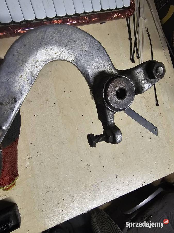 Suzuki RM 125 stopka wajcha hamulca hamulcowa