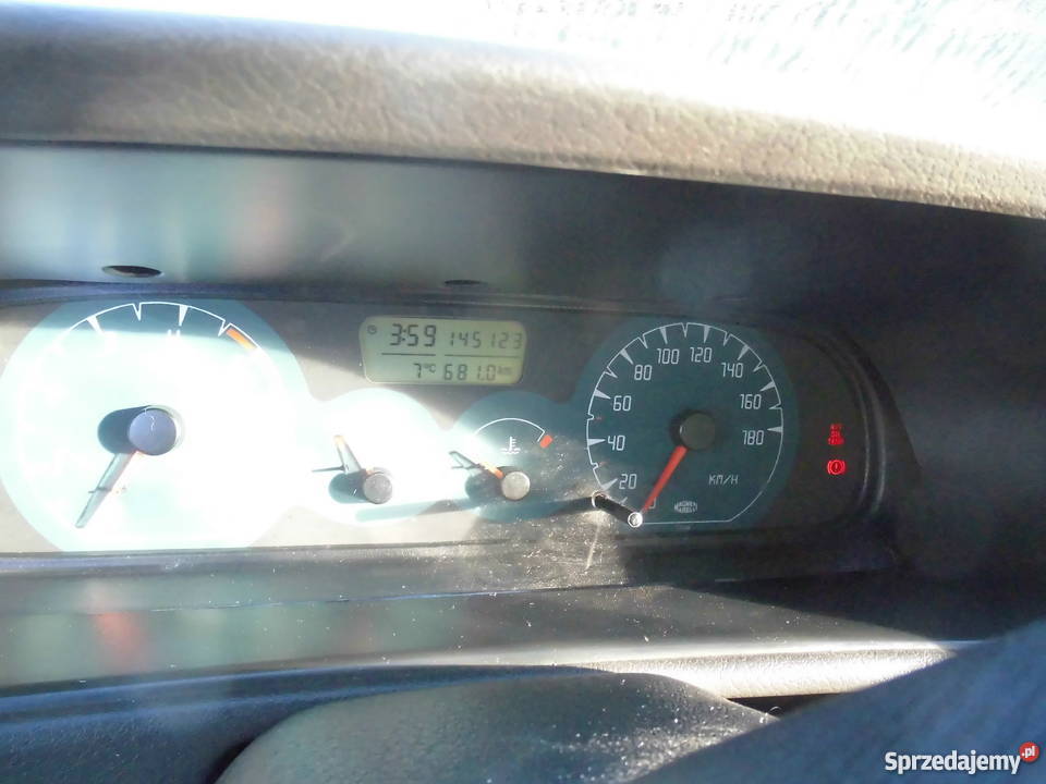 Nissan Terrano II 27D 7os elektryczne lusterka Ostrowiec Świętokrzyski sprzedam