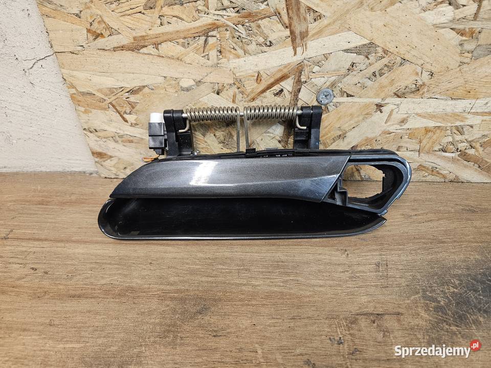 VW ID4 KLAMKA DRZWI LEWA 11B837205L wielkopolskie Międzychód