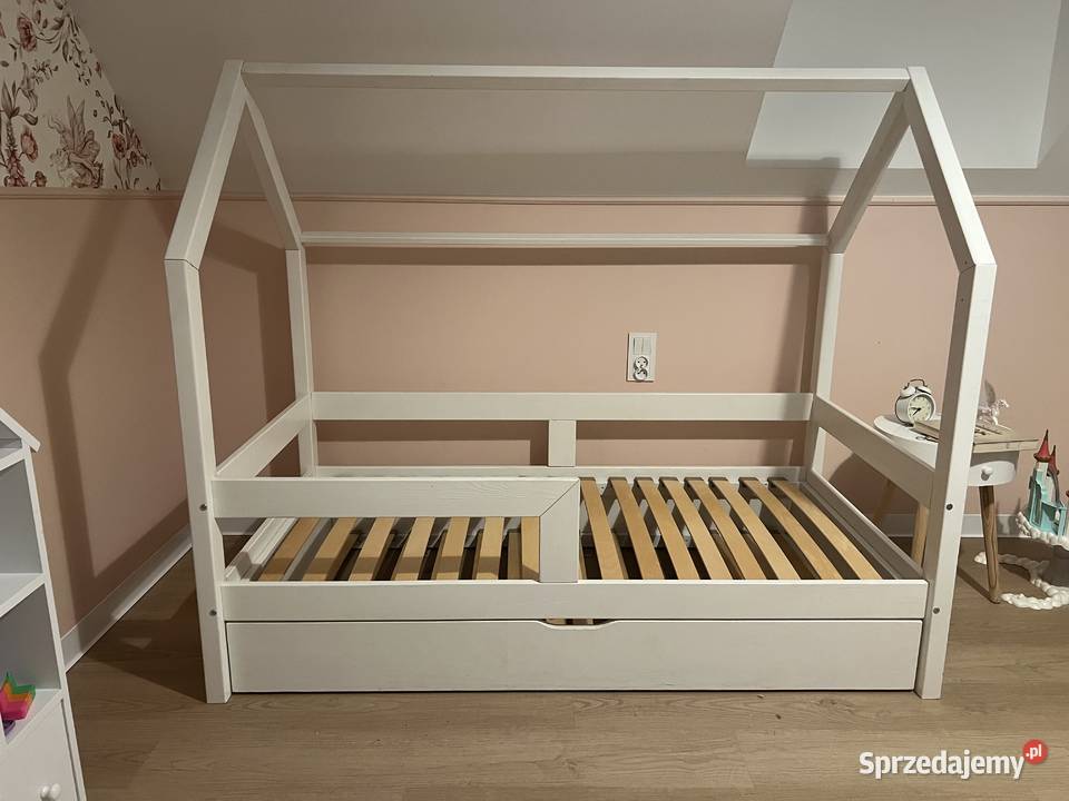 Łóżeczko dziecięce domek Luletto Barierra PLUS z Sulejówek sprzedam