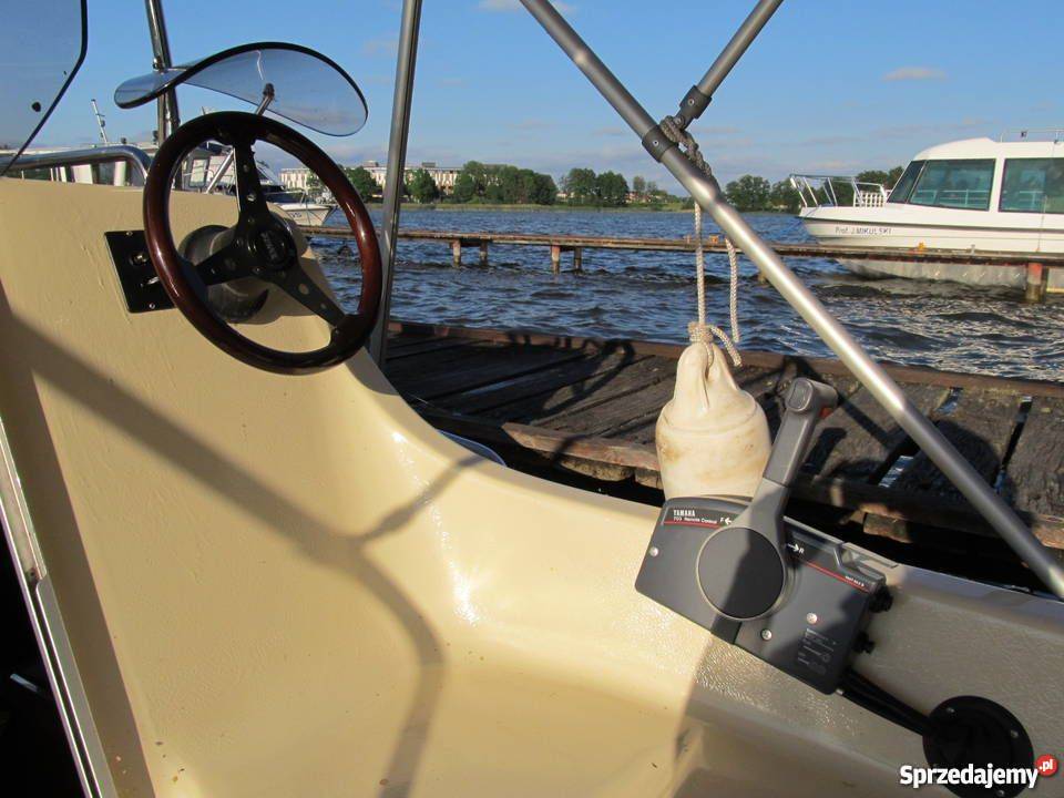 Łódź KORMORAN SUPER WYPOSAŻENIE Iława