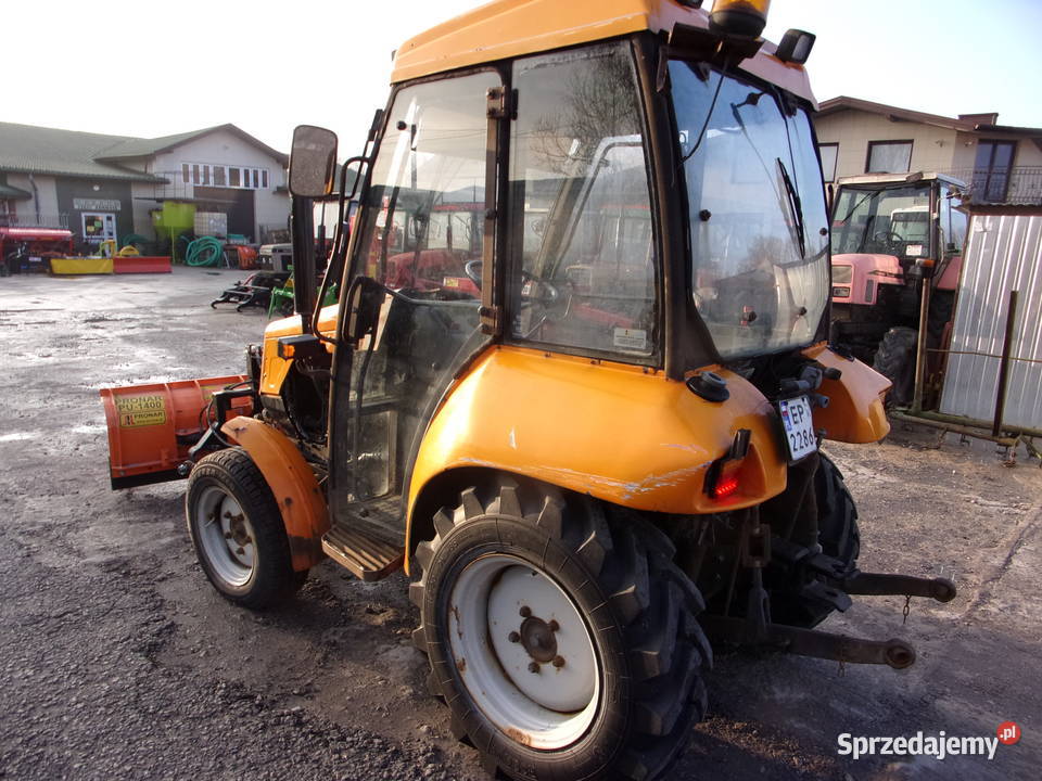 Ciągnik rolniczy MTZ320 dostępny w RadMasz Opoczno