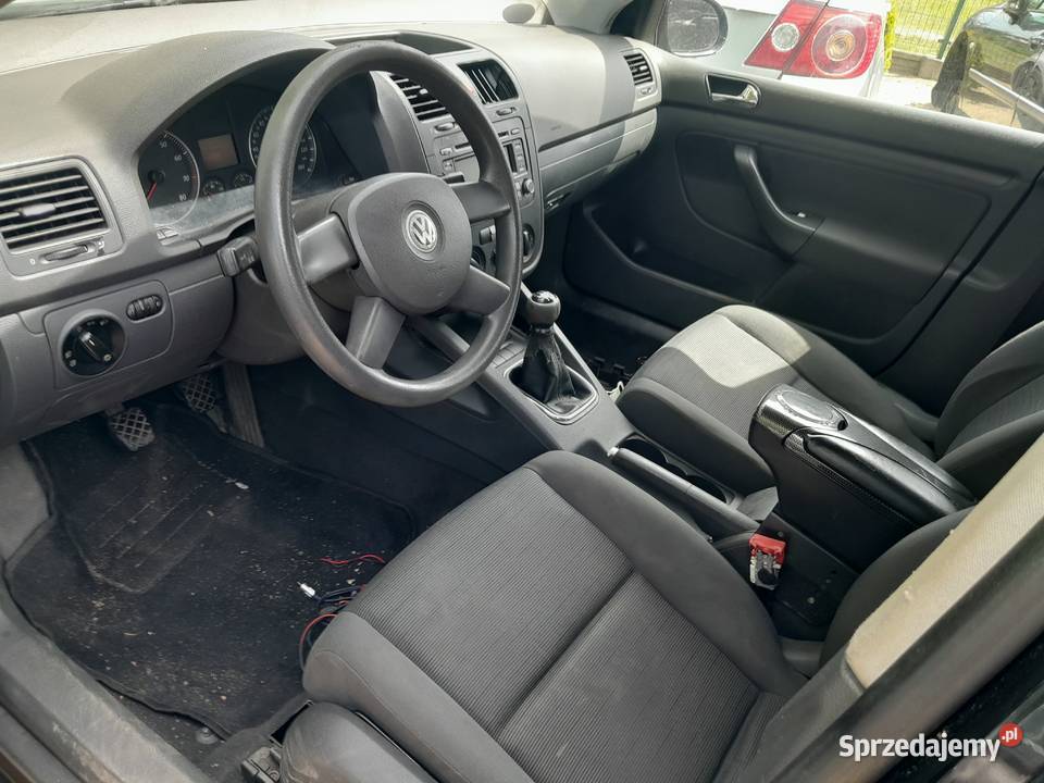 VW Golf V 16mpi 2004r z de 5drzwi klima welurowa tapicerka Golf wielkopolskie Szamotuły
