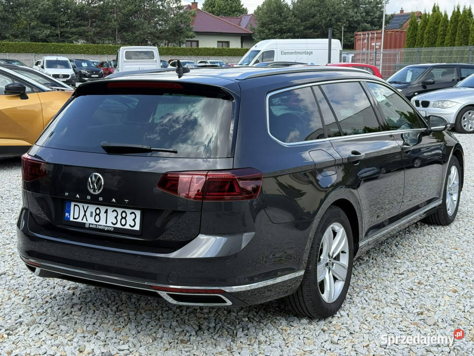 Volkswagen Passat Variant 20 TDI 190 2020r DSG7 łopatki zmiany biegów Volkswagen Wrocław