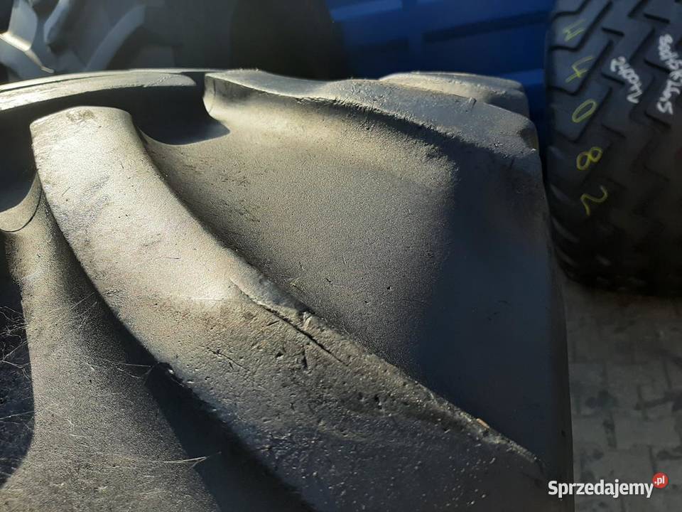 2x Opona używana rolnicza 60065R28 CONTINENTAL Zaścianki