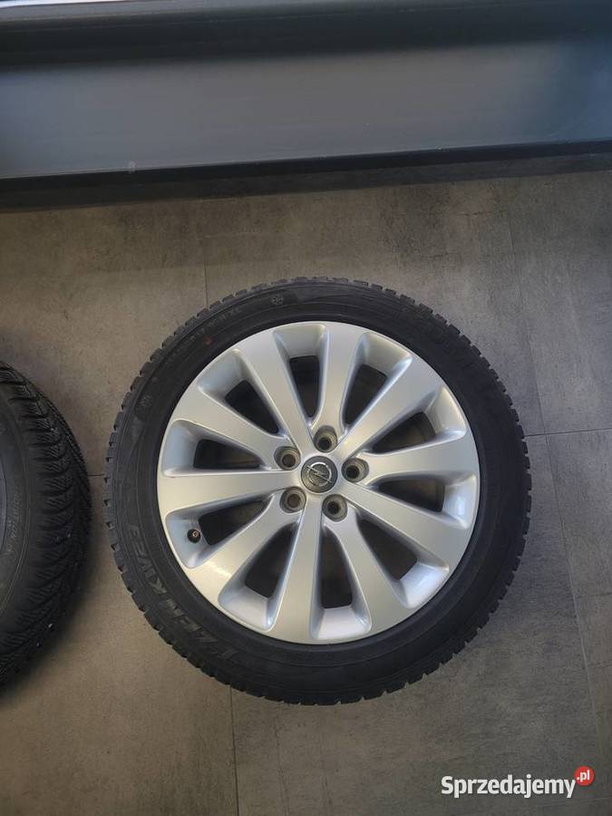 Koła wielosezonowe OPEL ASTRA 5x105 r17 21550 Kończyce Małe