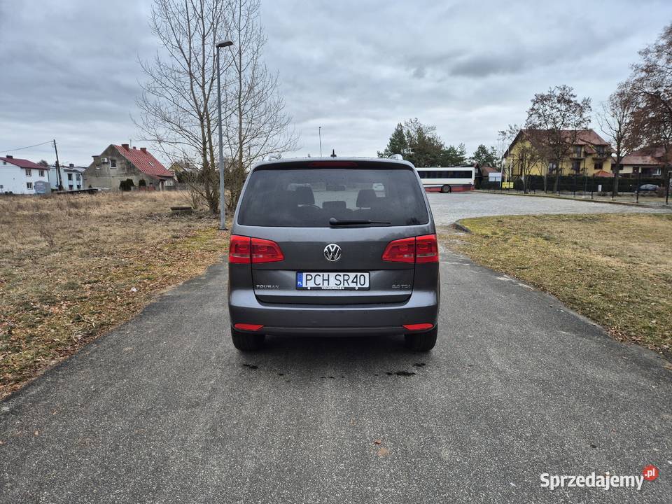VW Touran 20TDI 140 koni 215 przebiegu diesel Szamocin