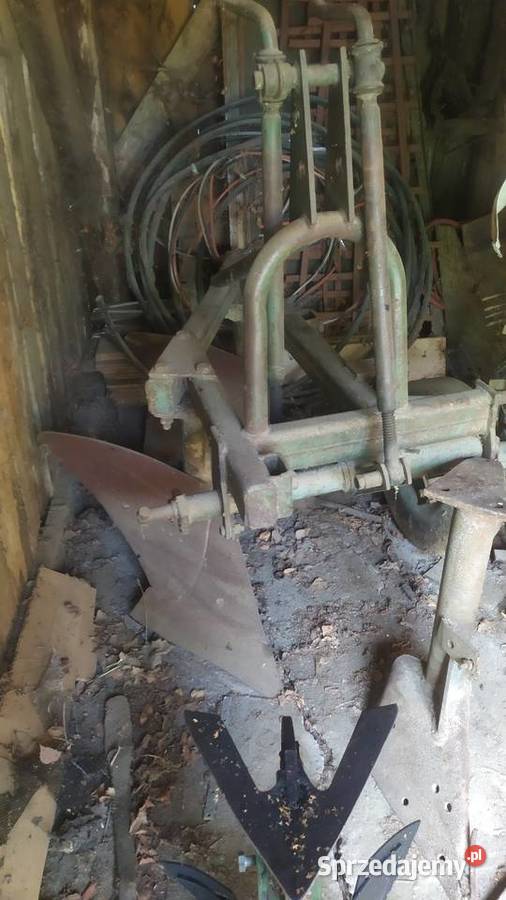 Sprzedam pług 2skibowy nieuszkodzony Wiązownica sprzedam
