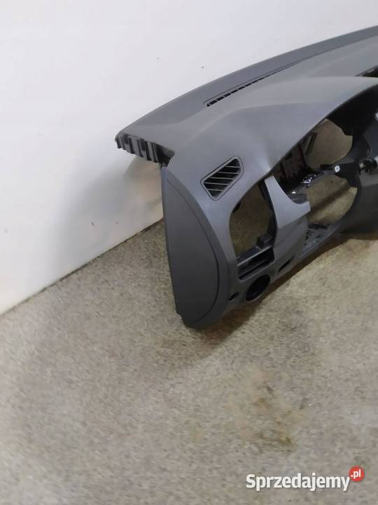 DESKA ROZDZIELCZA PULPIT KOKPIT AIRBAG Skoda