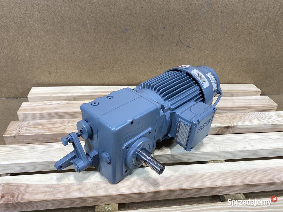 motoreduktor przekładnia 0204kW 3774obr 3fazowy Pigża