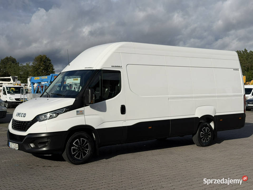 Iveco Daily 35S21 L4H3 17m3 Furgon Dostępny Ręki Rok produkcji 2021 Widełki sprzedam