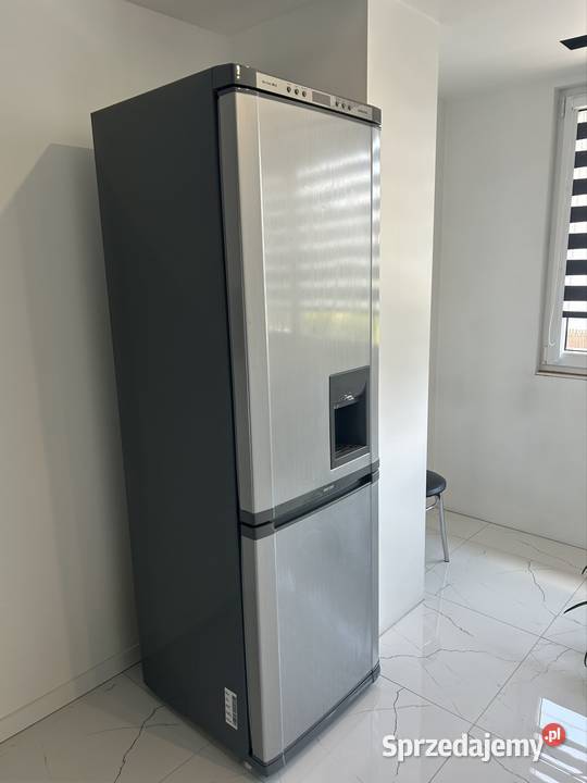 Lodówka Samsung no frost z dozownikiem na wodę Tarnowskie Góry