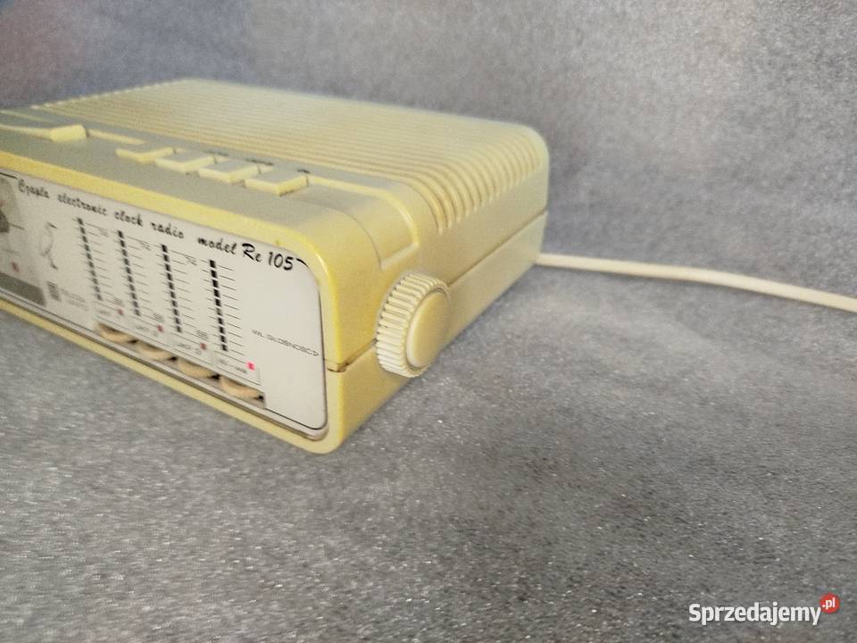Budzik Czapla RE 105 z radiem Telcza Unito