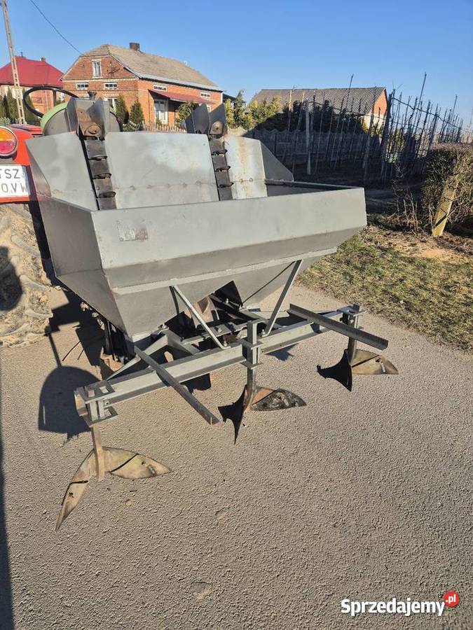 Sadzarka kubełkowa polska nieuszkodzony Strzeszkowice