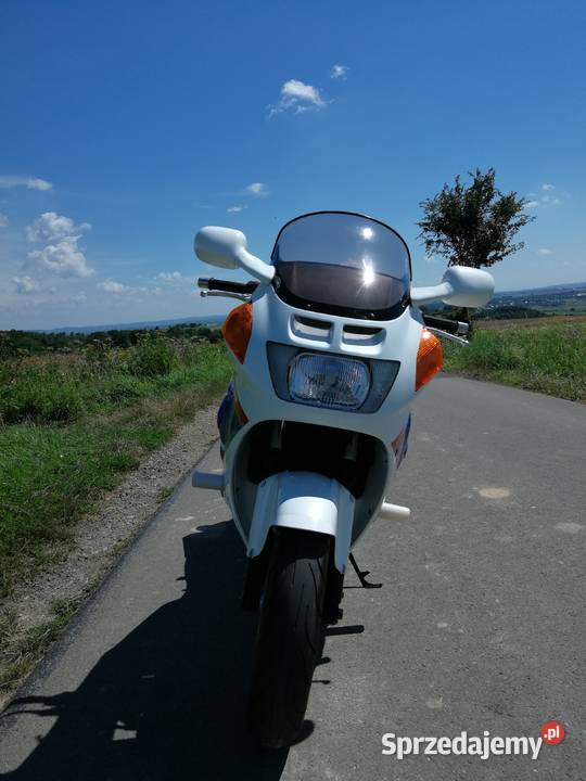 Honda cbr 1000f Motocykle, skutery, quady