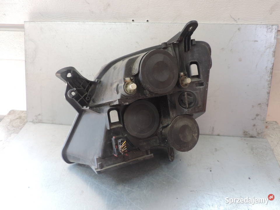 OPEL MERIVA A LAMPA PRAWY PRZÓD Rok produkcji 2005 małopolskie Nowy Sącz